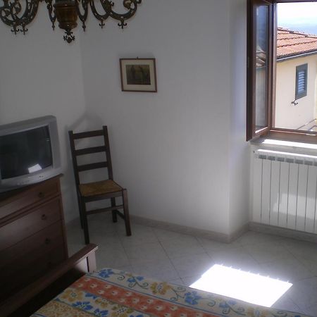 La Ruga Fiorita Apartment Монтеверди Маритимо Екстериор снимка
